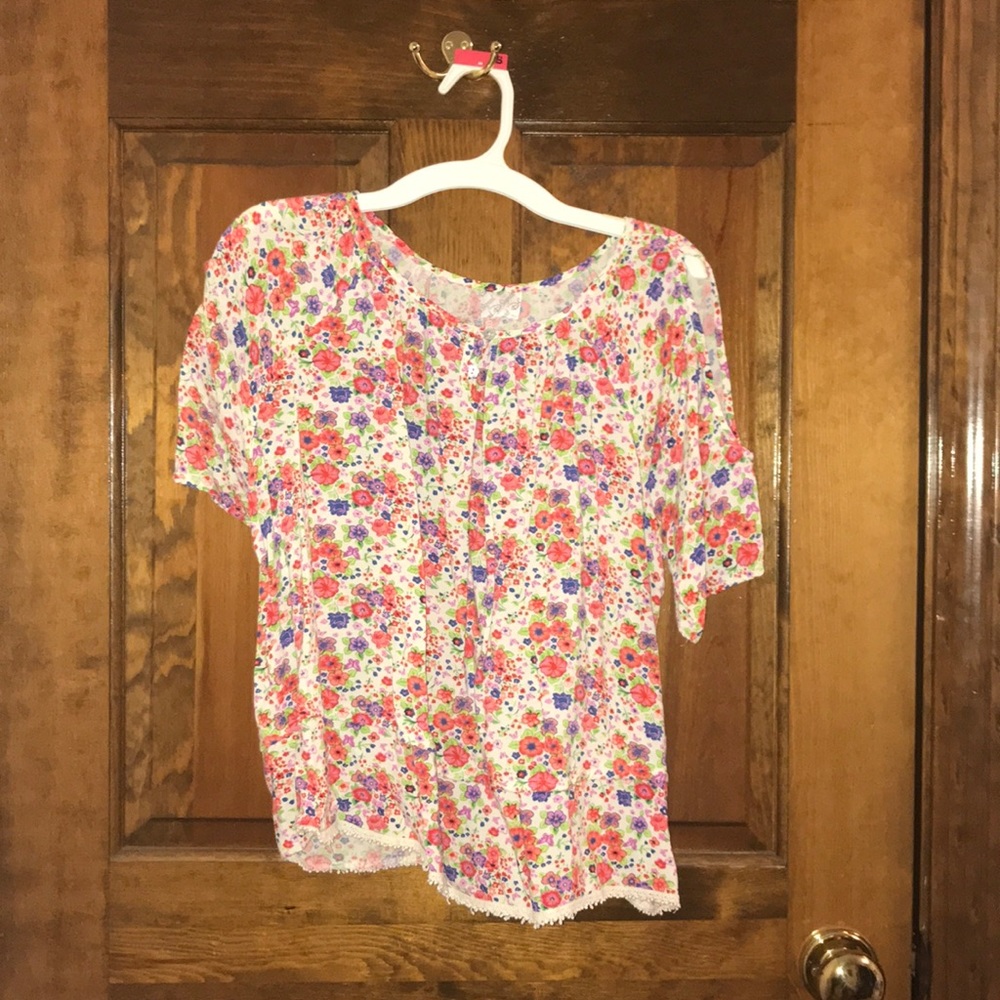 Floral open shoulder blouse